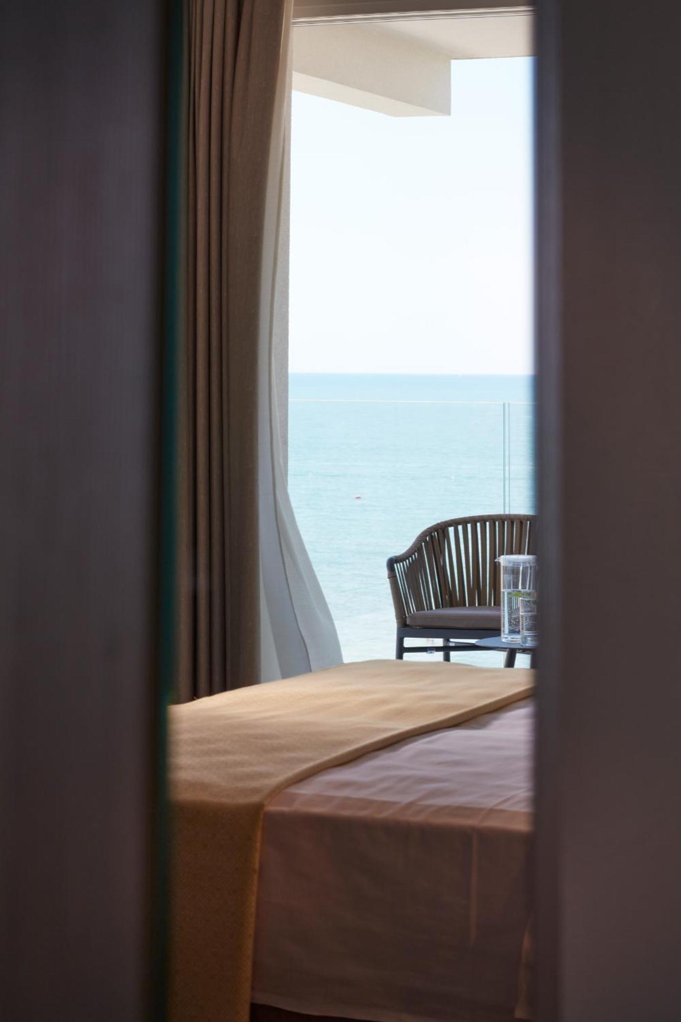 Hotel Pelikan Lignano Sabbiadoro Eksteriør bilde
