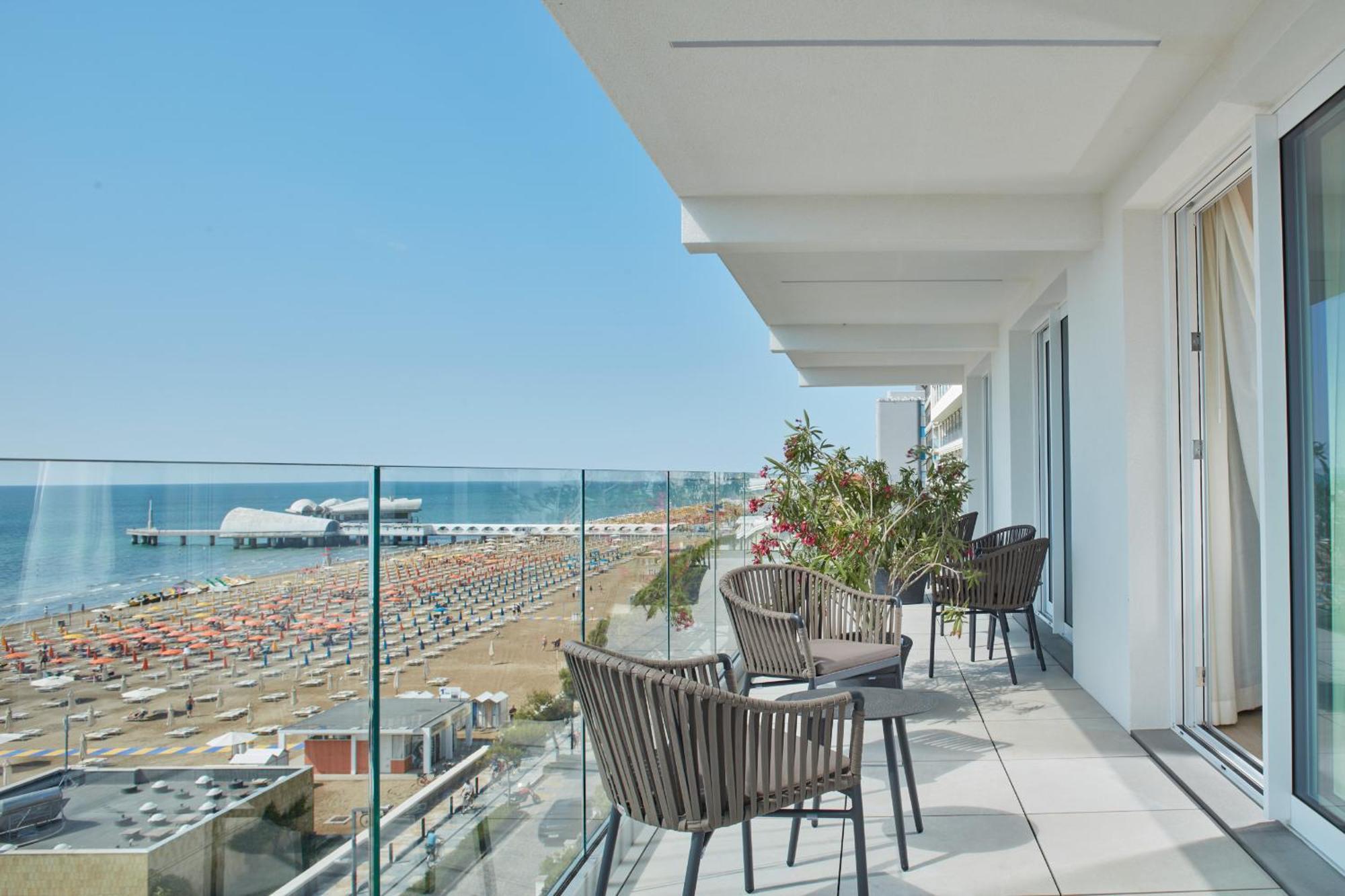 Hotel Pelikan Lignano Sabbiadoro Eksteriør bilde