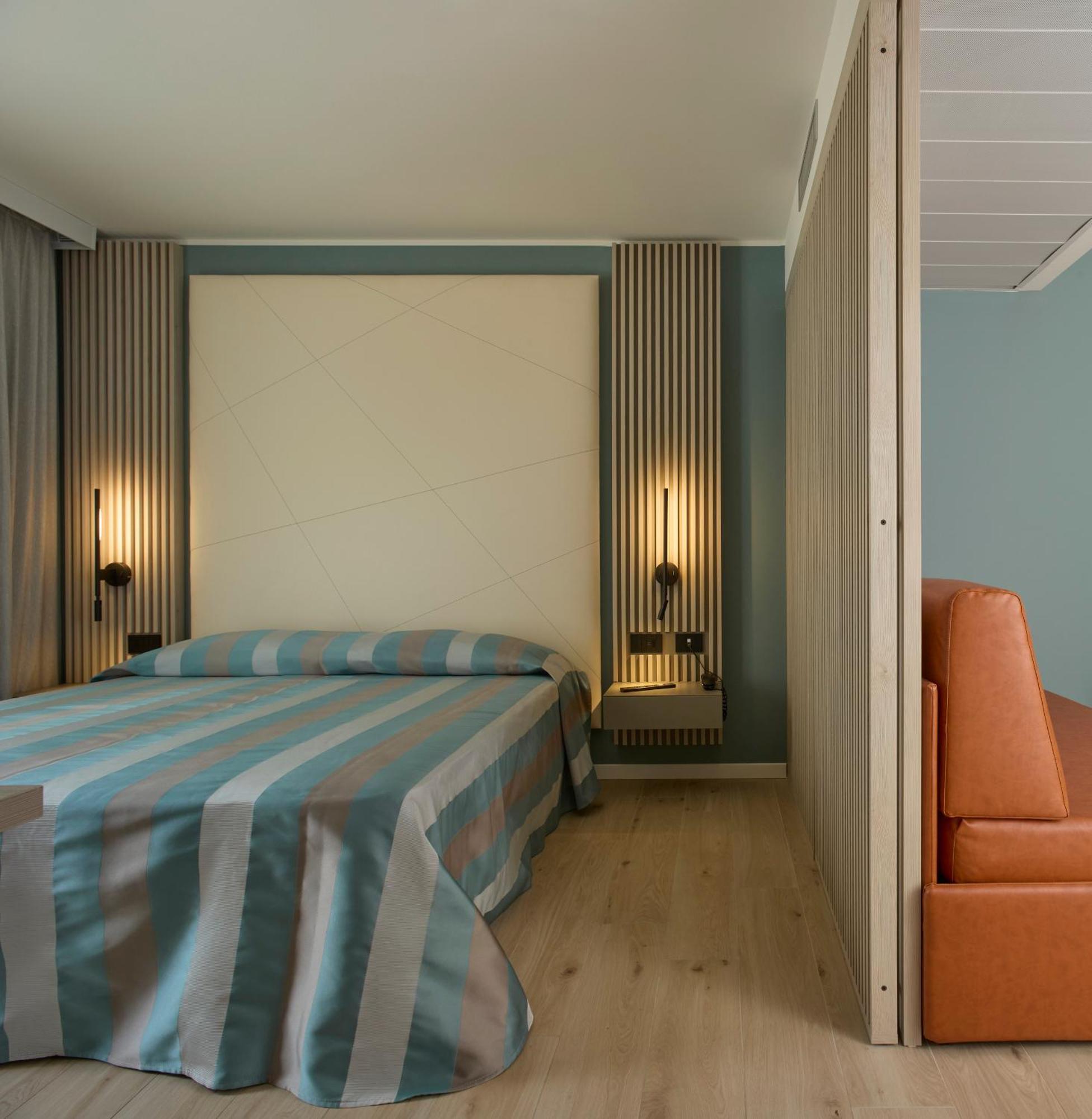 Hotel Pelikan Lignano Sabbiadoro Eksteriør bilde